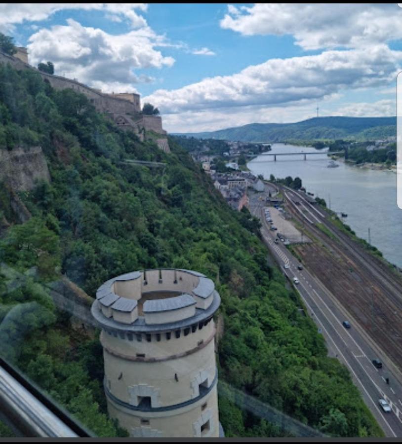 Fewo Mit Terasse Neuwied & Koblenz Экстерьер фото
